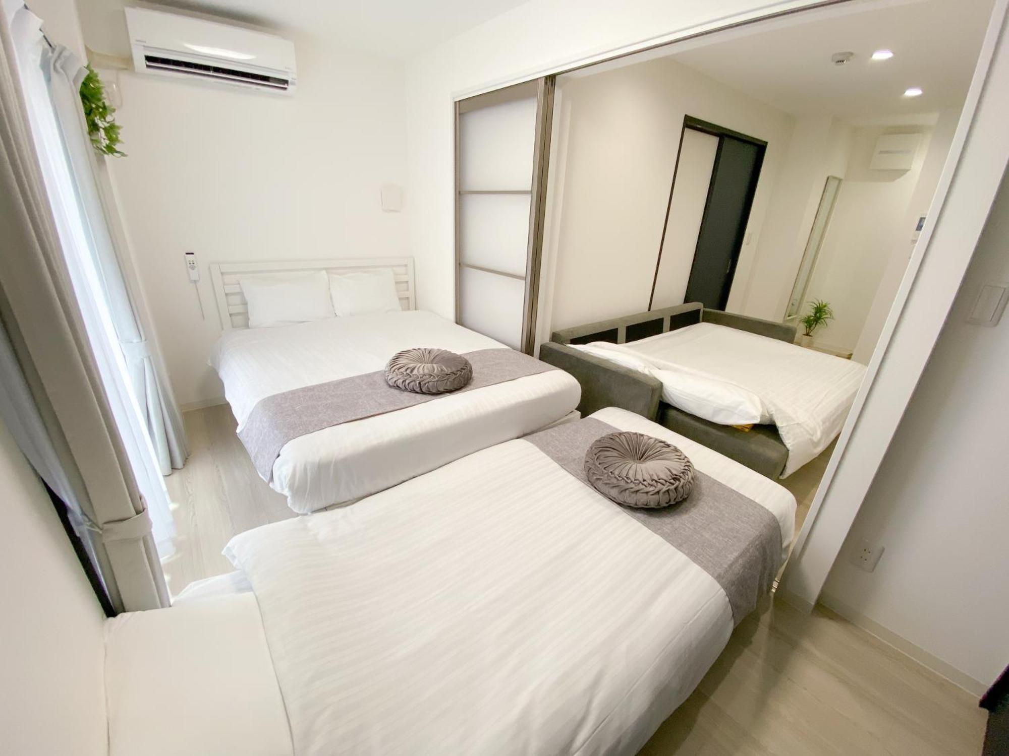 Residential Hotel Glitter Usjまで1駅5分 Osaka Bagian luar foto