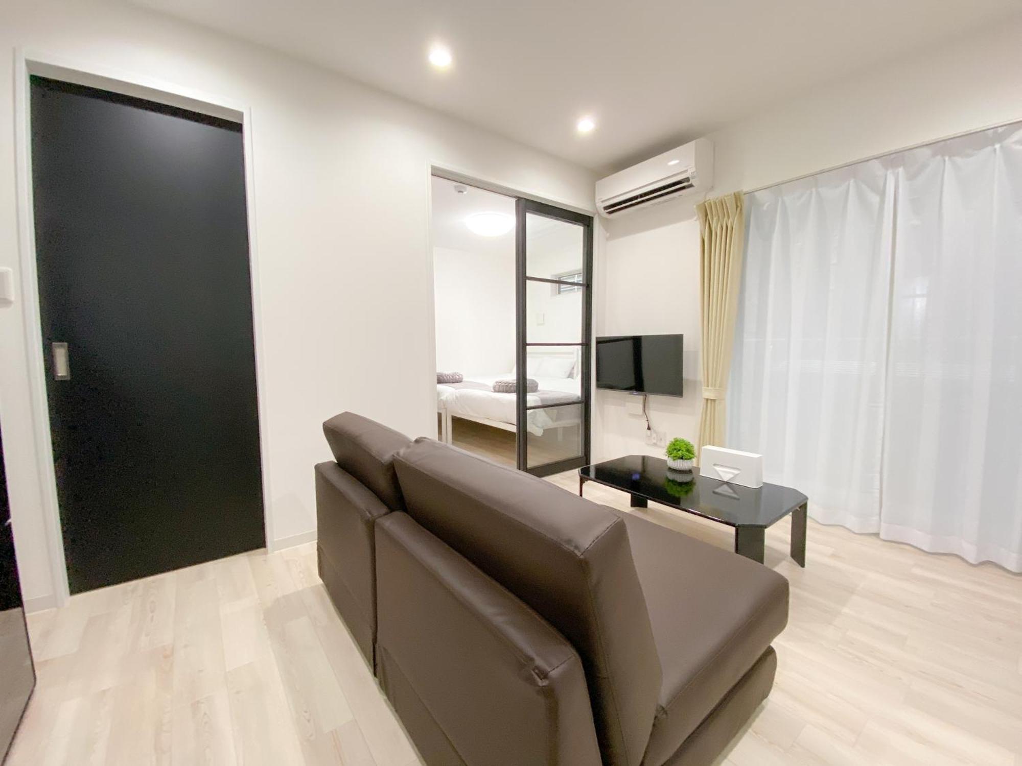 Residential Hotel Glitter Usjまで1駅5分 Osaka Bagian luar foto
